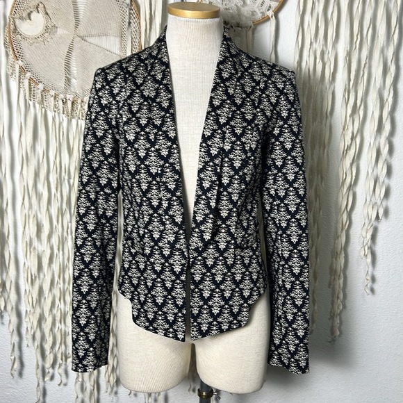 Robert Rodriguez Black and Cream Floral Stamp Tux Inspired Blazer Size 4 - Picture 1 of 12